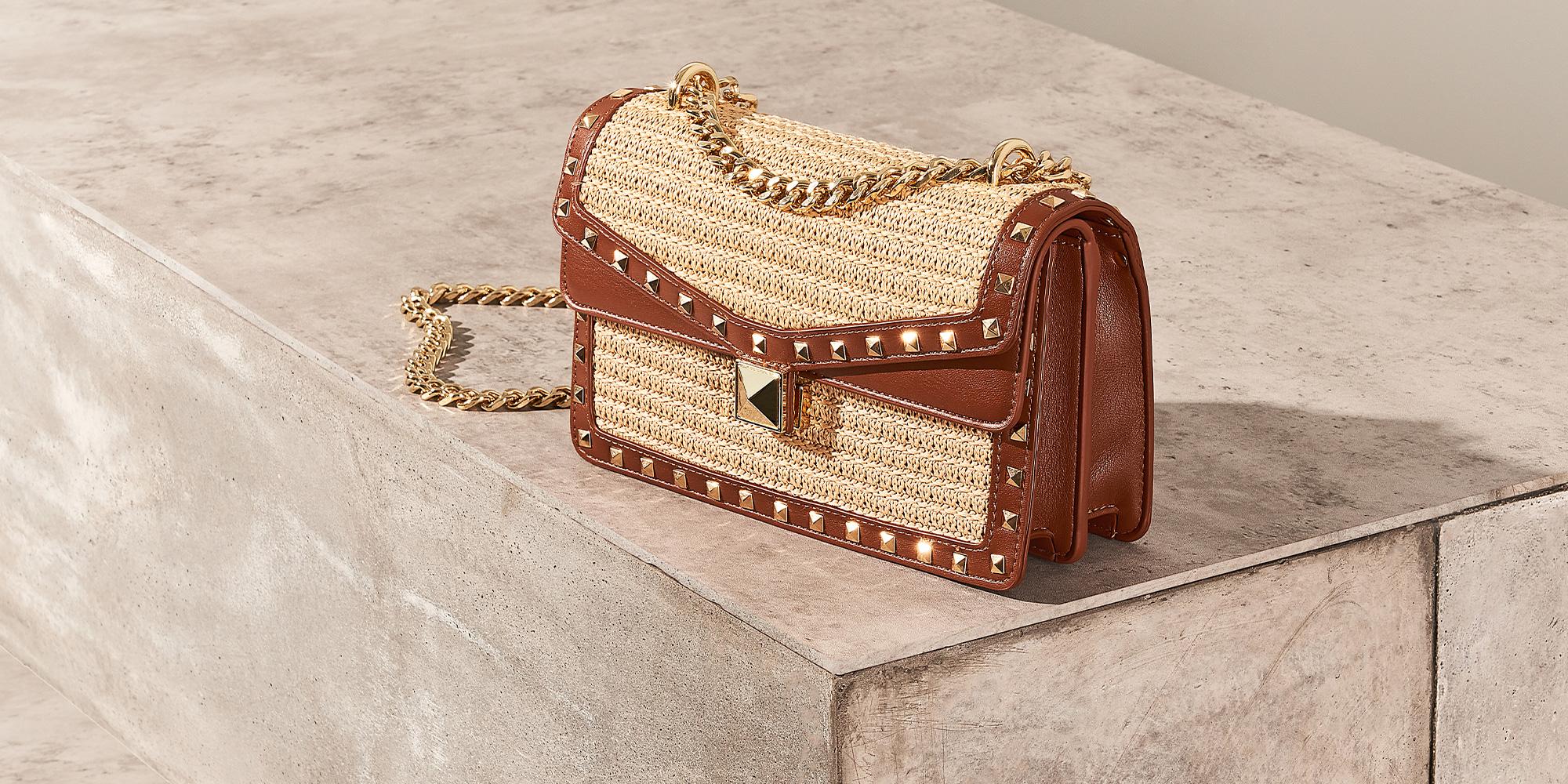 Sale bags & accessories